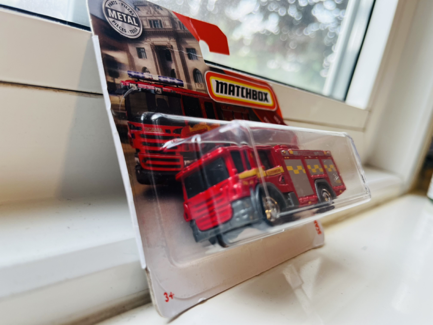 Matchbox Scania P360 Diecast Metal Fire Engine 💰 image indicator(3)