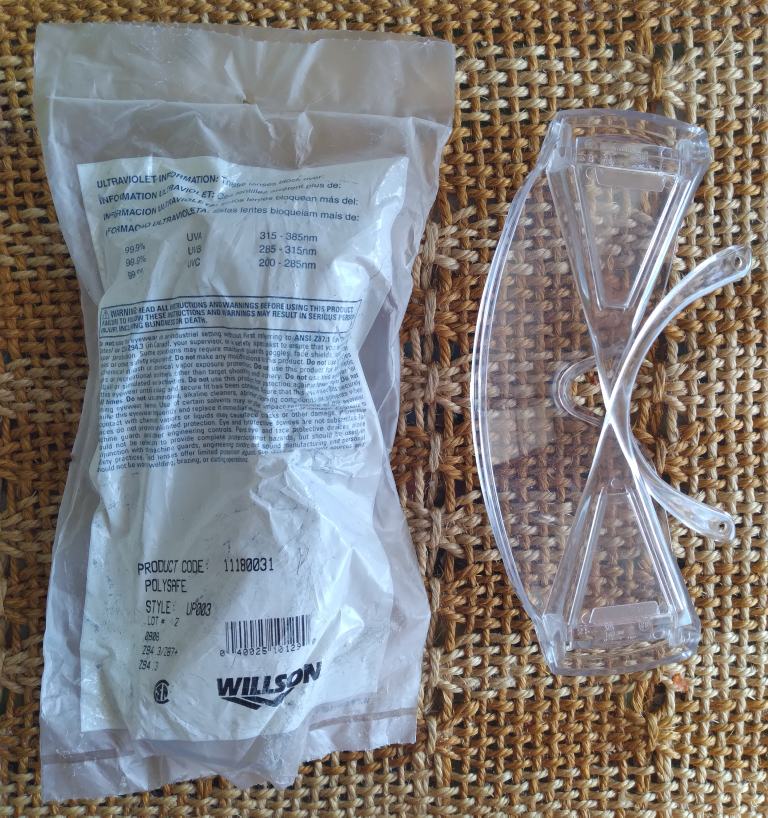 POLYSAFE CLEAR SAFETY GLASS ADULT SIZE 4 PIECES NEW image indicator(3)