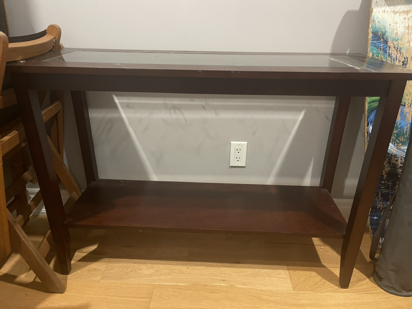 Entrance glass table