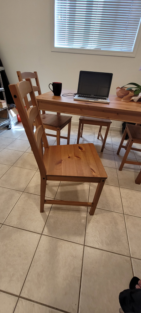 table - photo 3