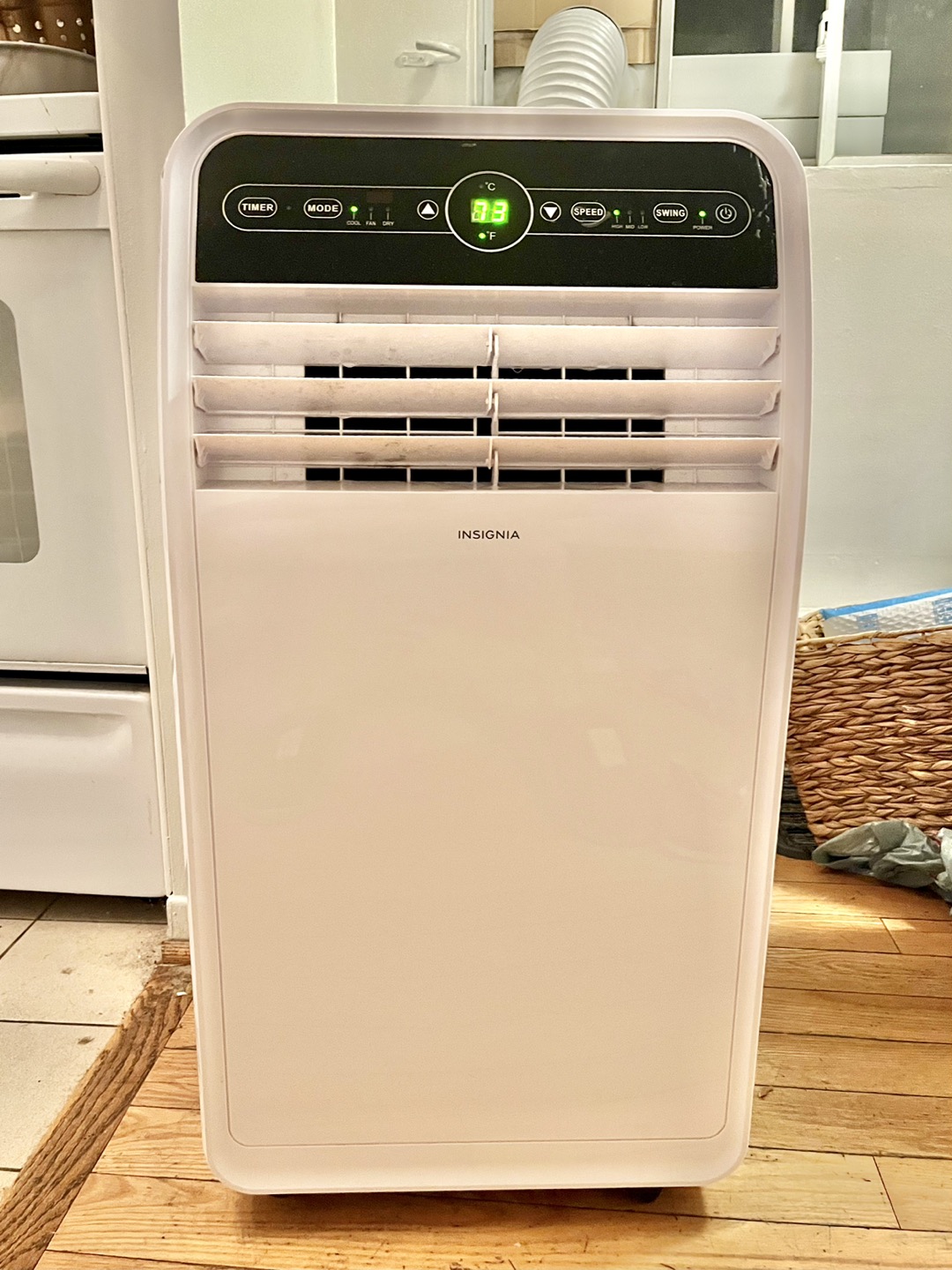 Insignia Portable Air Conditioner - 10000 BTU (SACC 6500 BTU) thumbnail