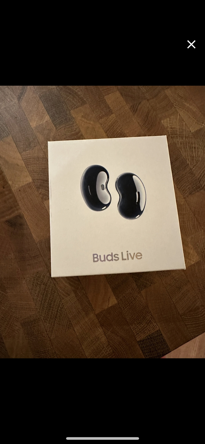 Galaxy buds live