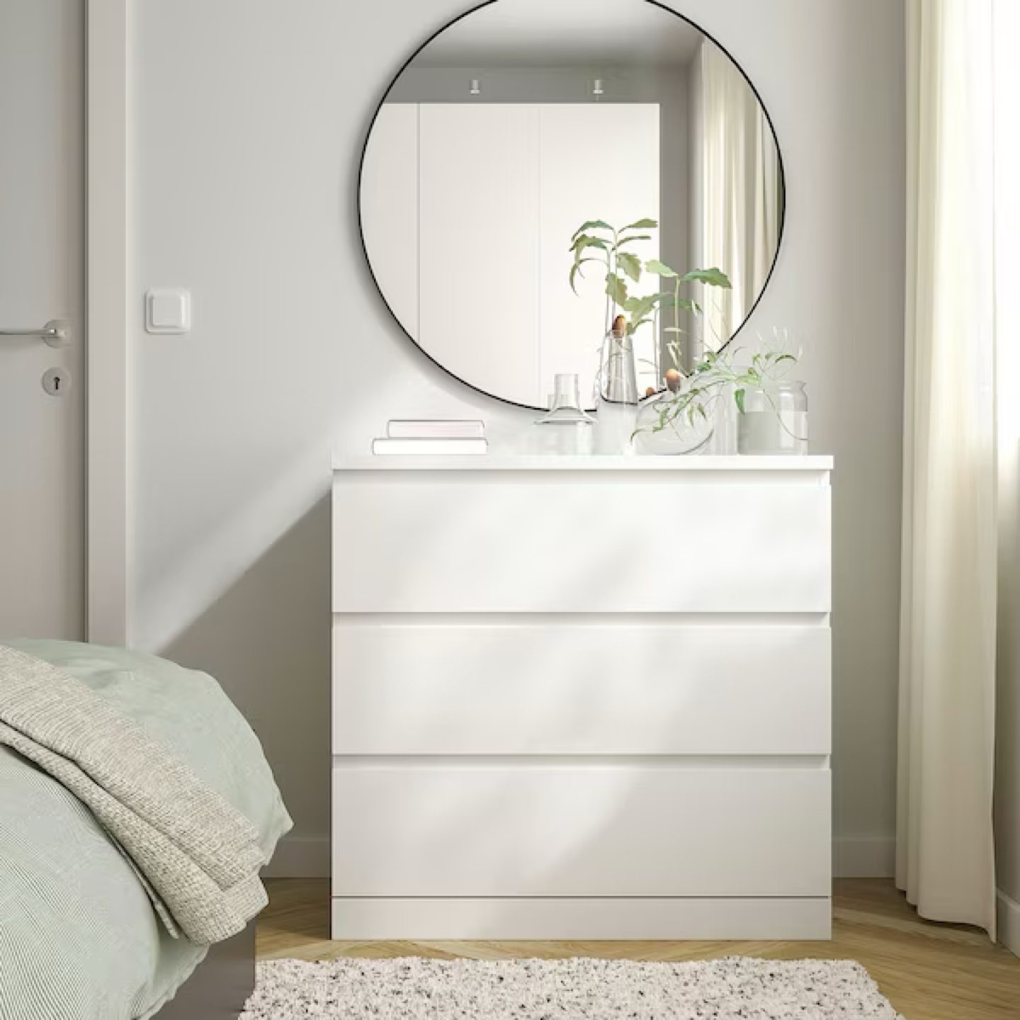 IKEA MALM Dresser (White) - photo 2