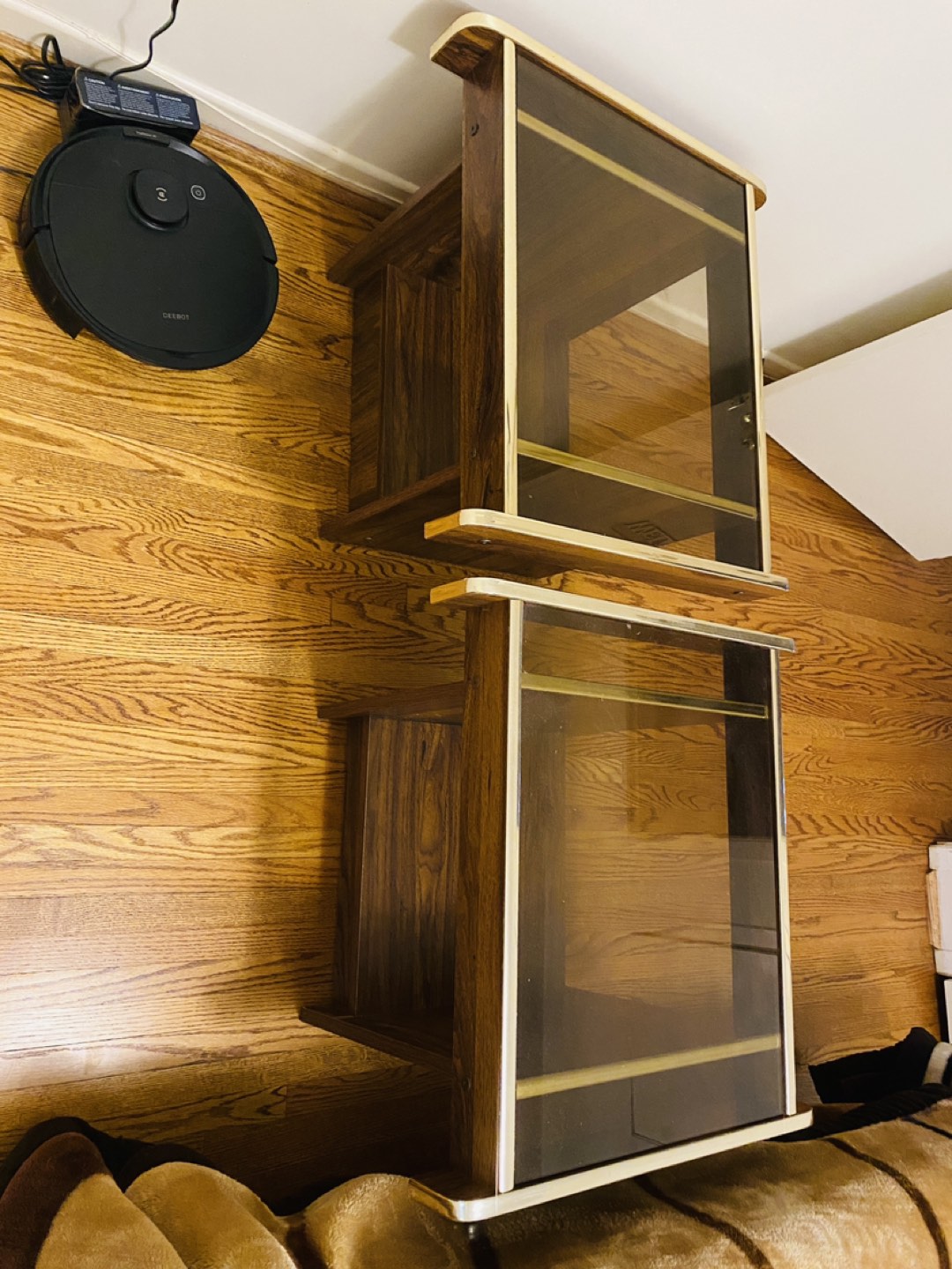 Bed side tables - photo 4