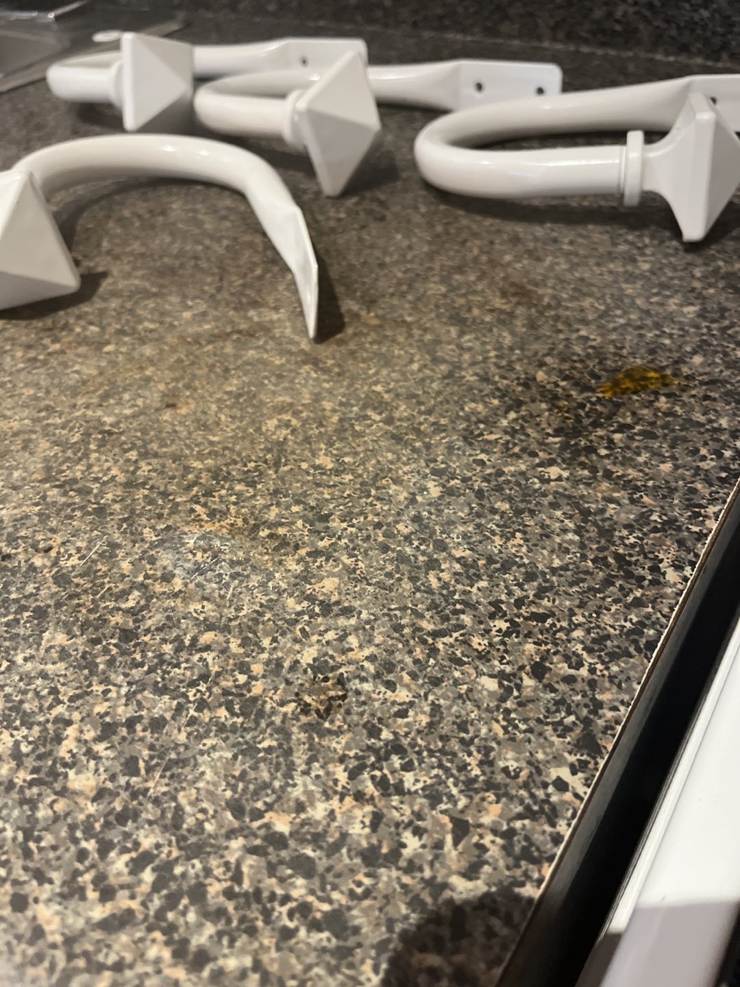 Curtain hooks image indicator(3)