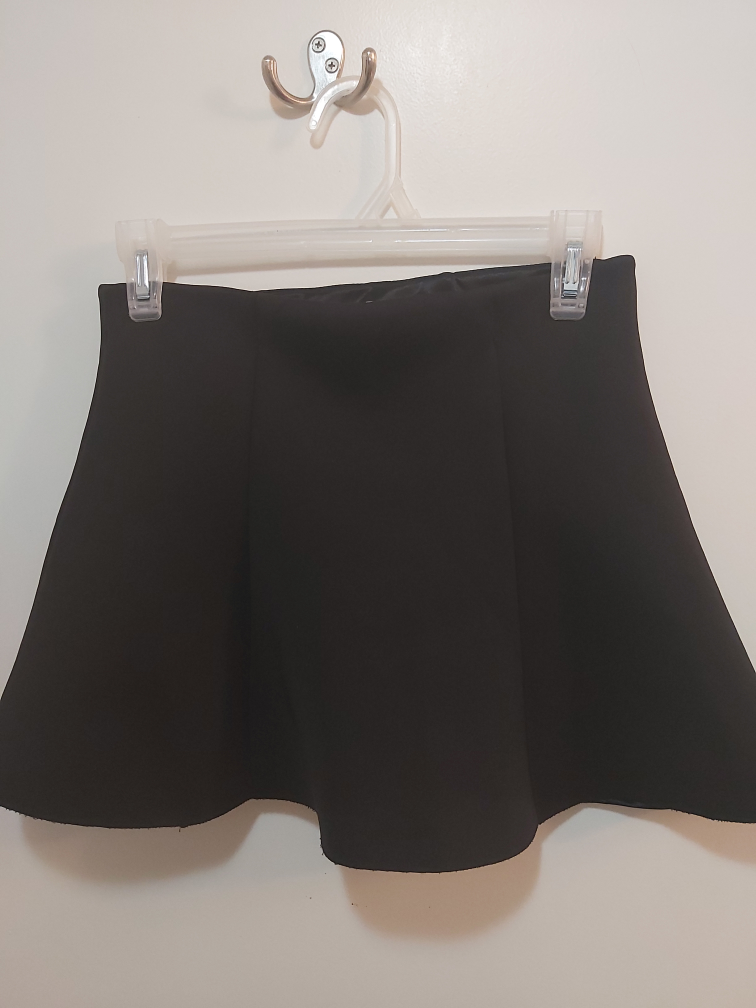 Forever 21 cute black skirt, size small (S) image indicator(2)