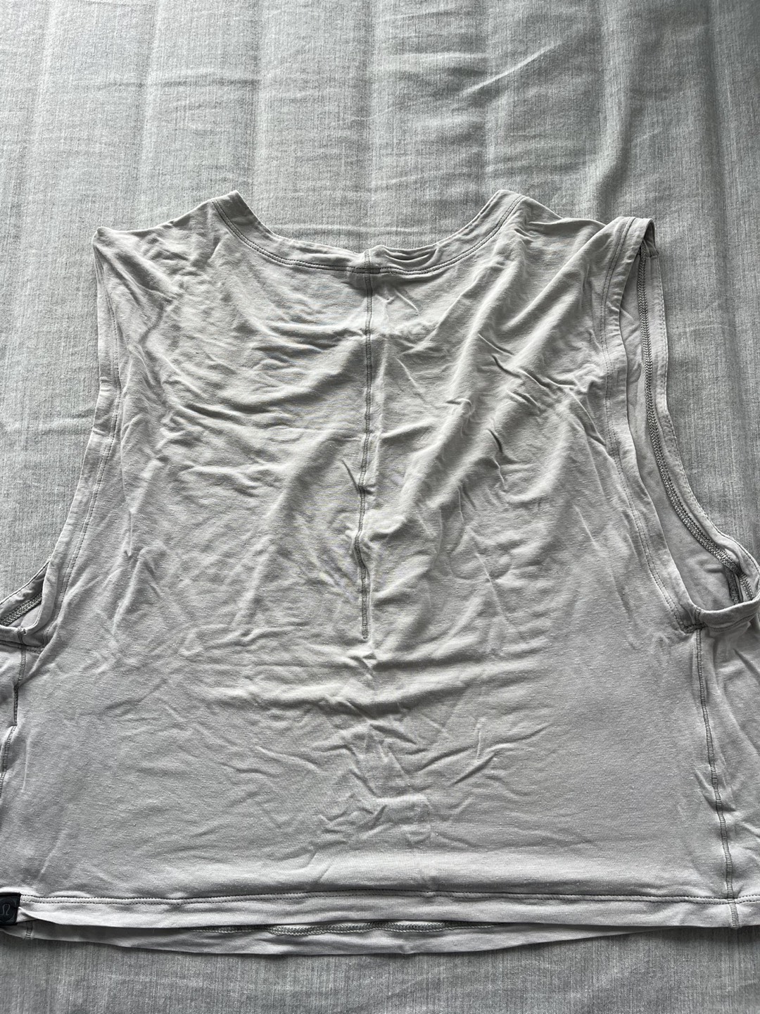 Lululemon Size 6 Sports Tank - FREE WITH ANY PURCHASE image indicator(2)