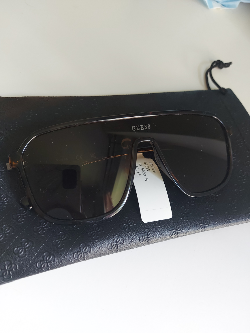 💰 GUESS Men's Sunglasses NWT thumbnail