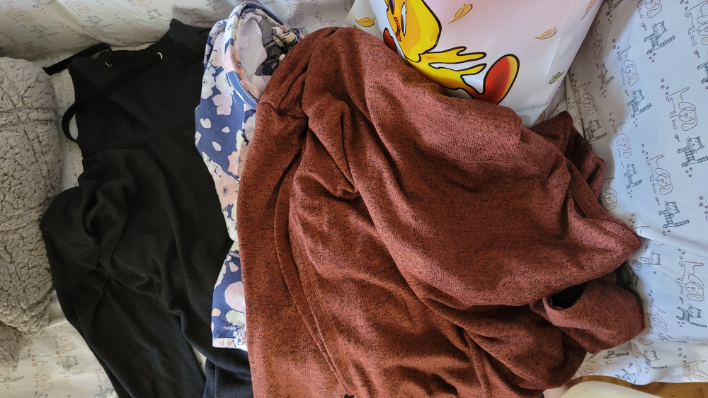 Breastfeeding Clothing & Other Baby Stuff thumbnail