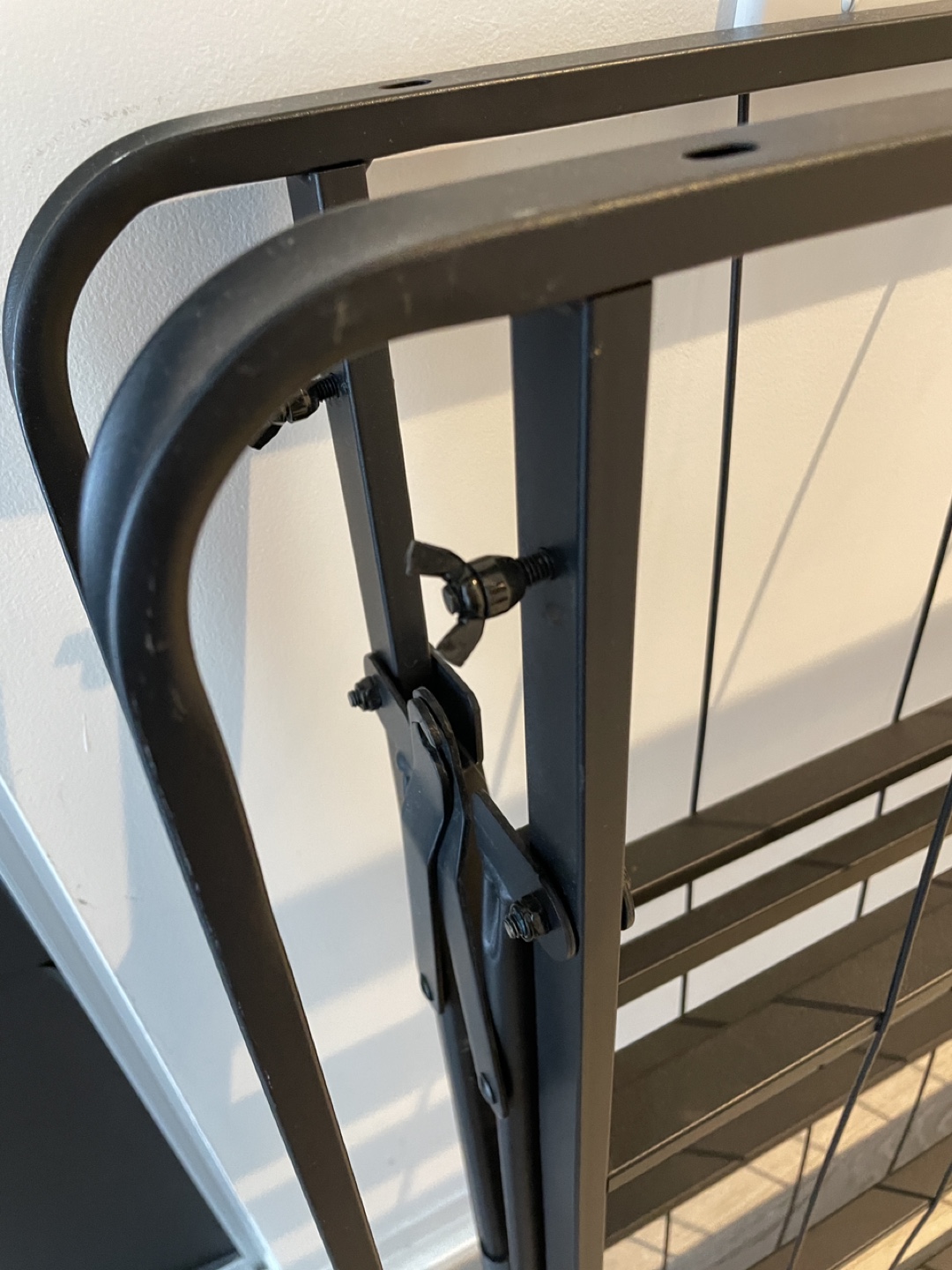 Foldable single metal bed frame image indicator(3)