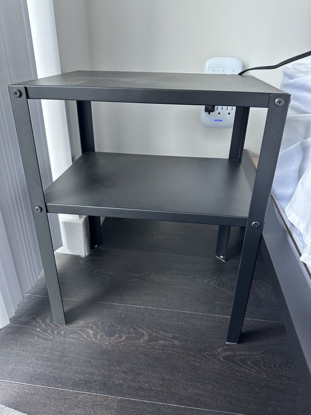 Bedside / end table nightstand (x2) - photo 3