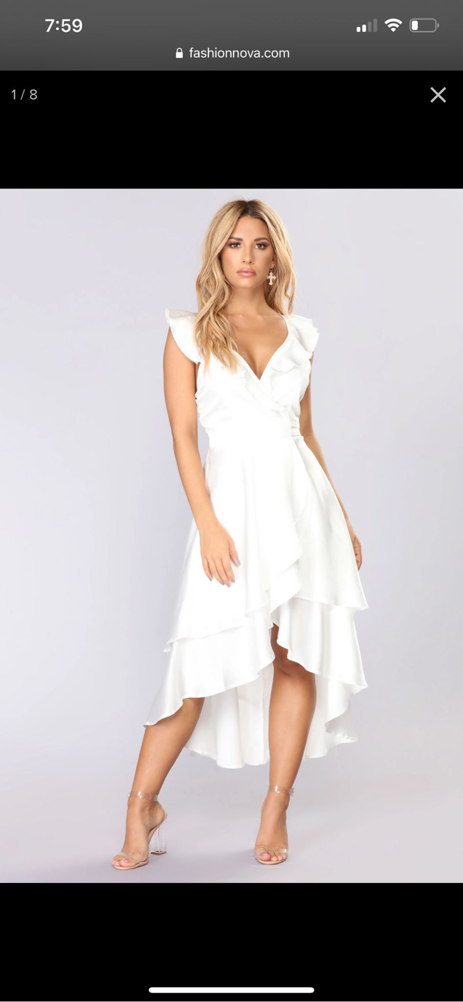 Fashion Nova White Wrap Dress Size Small