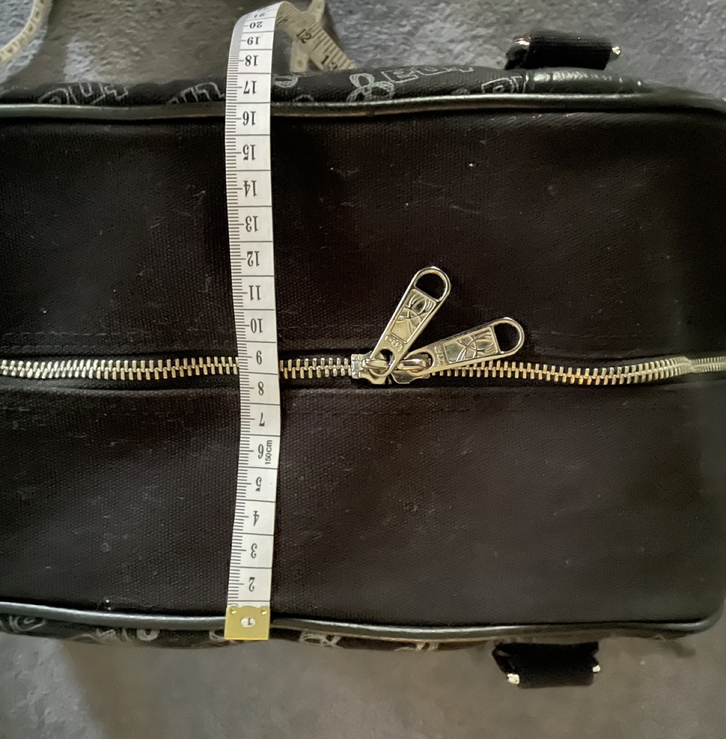 Large TNA travel/Gym/Duffel bag & wallet - photo 3