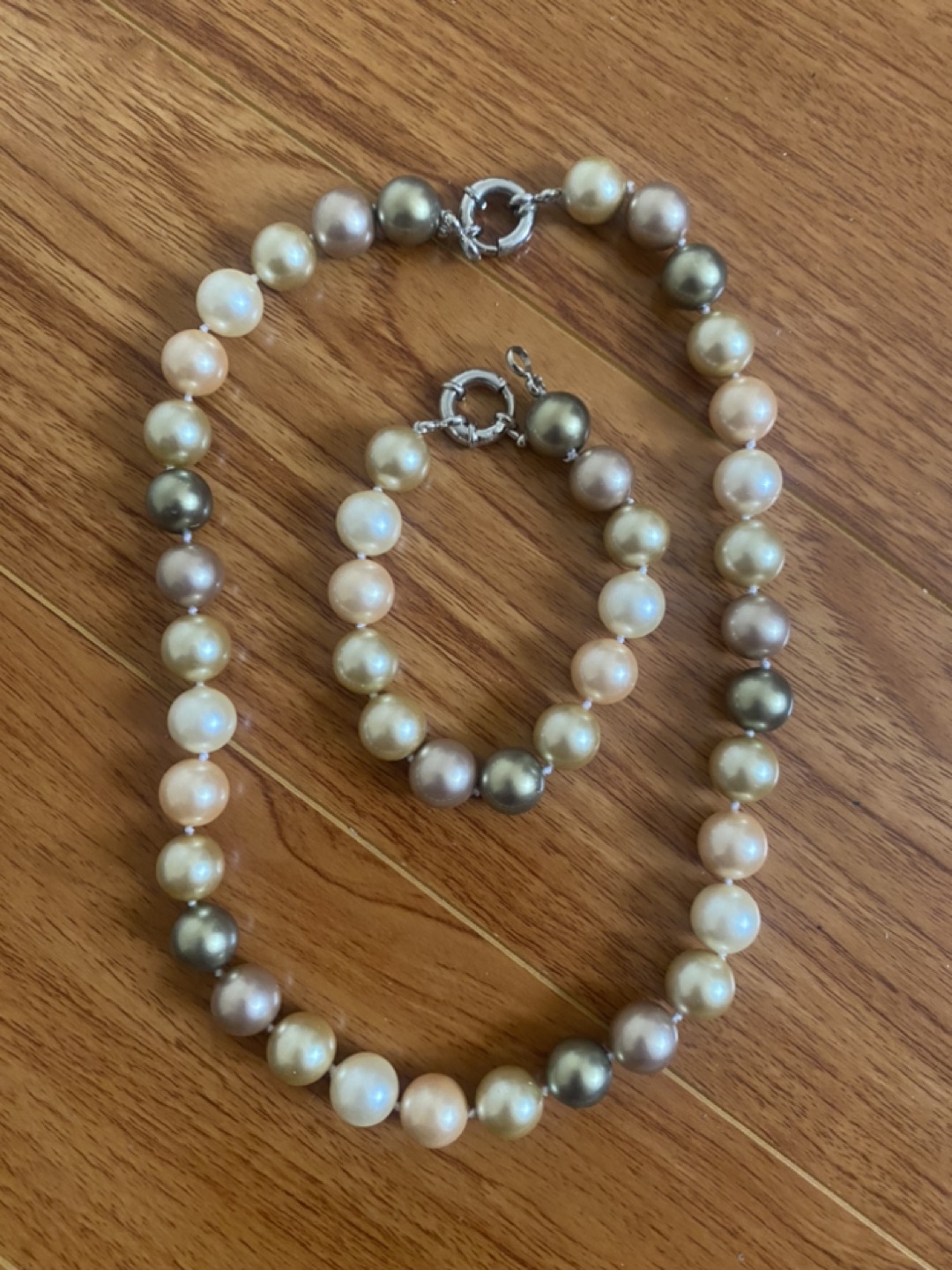 Pearl necklace bracelet set thumbnail