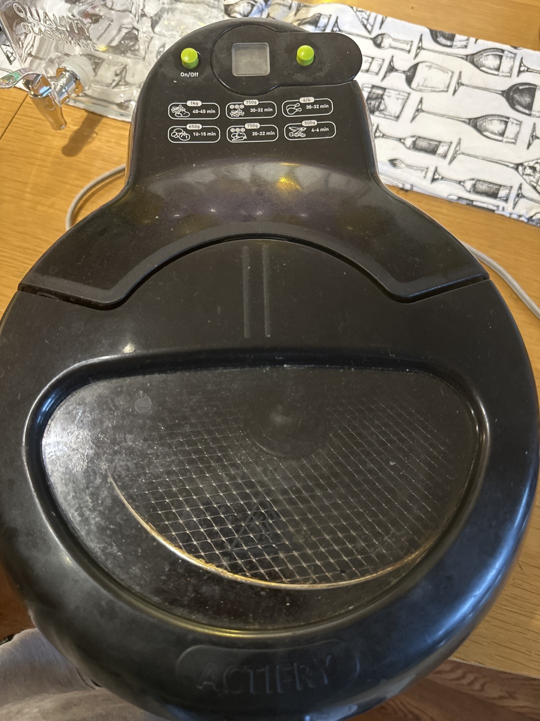 Air fryer - photo 2