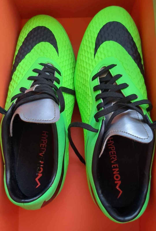 soccer cleat image indicator(7)