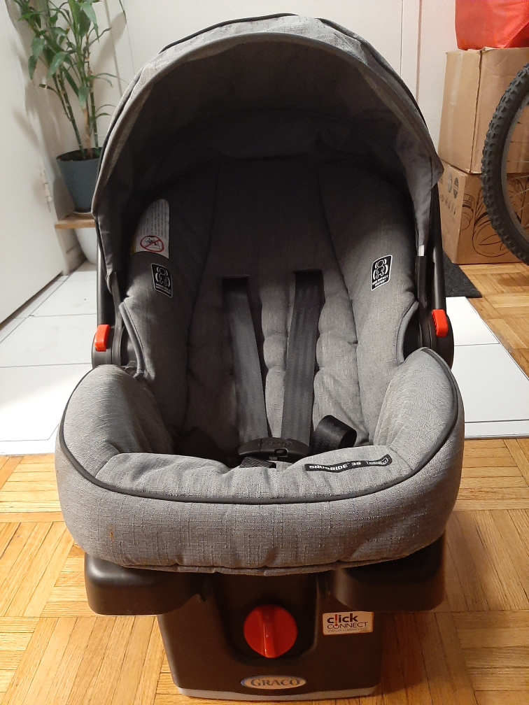 Baby  Car Seat thumbnail