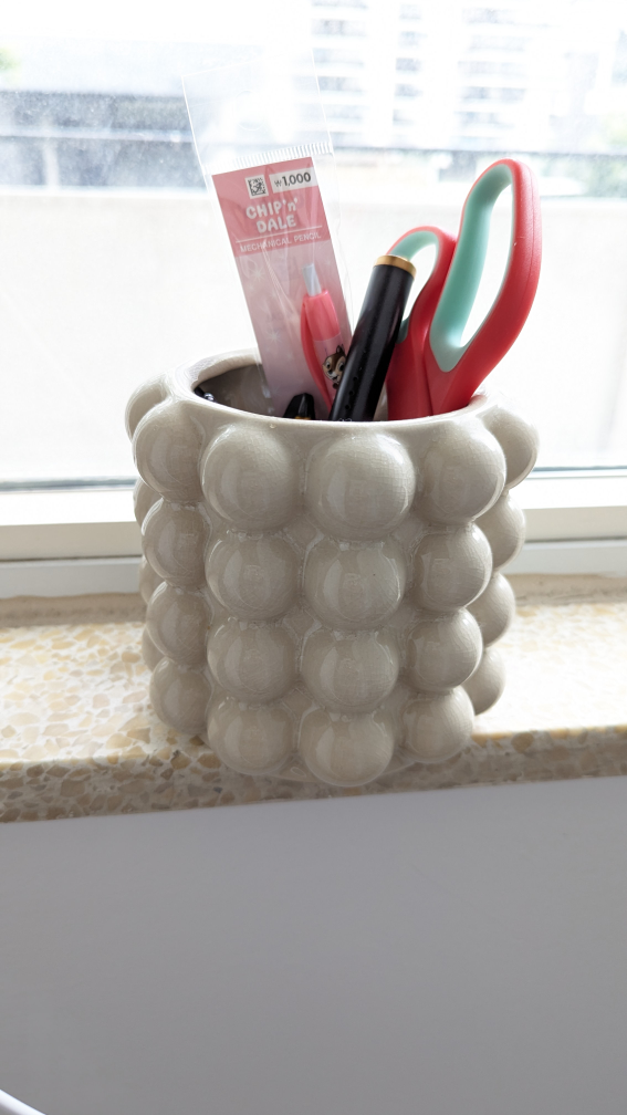 Plant pot/Item storage  (Moving sale. will donate soon)