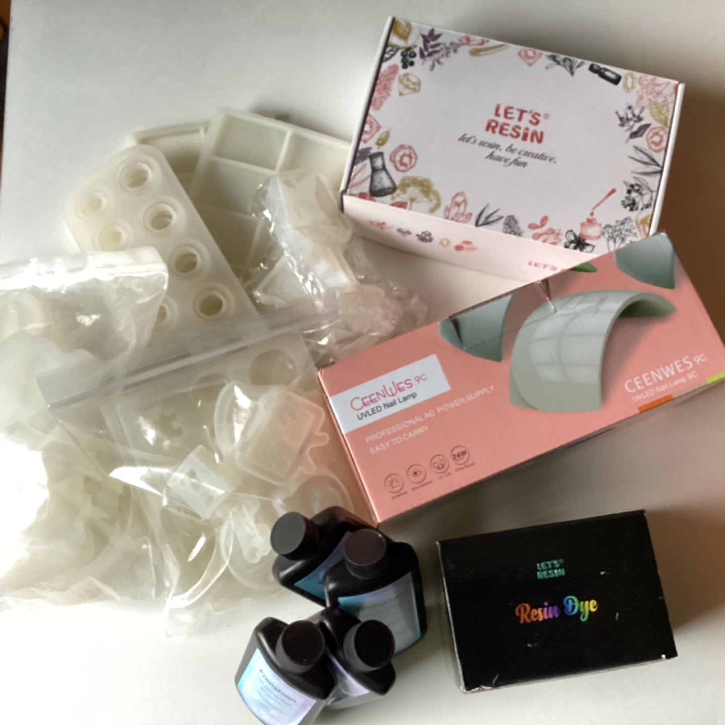 UV Resin and Mold Bundle