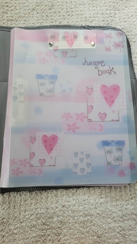 binder 1" heart book - photo 2