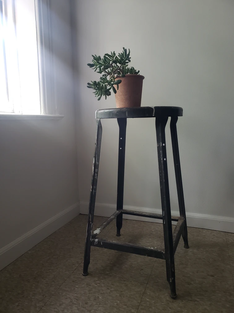 VINTAGE METAL GREEN SHOP STOOL -RETRO ROUND - photo 2