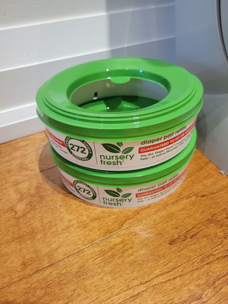 diaper genie, with two diaper pail refills - photo 3