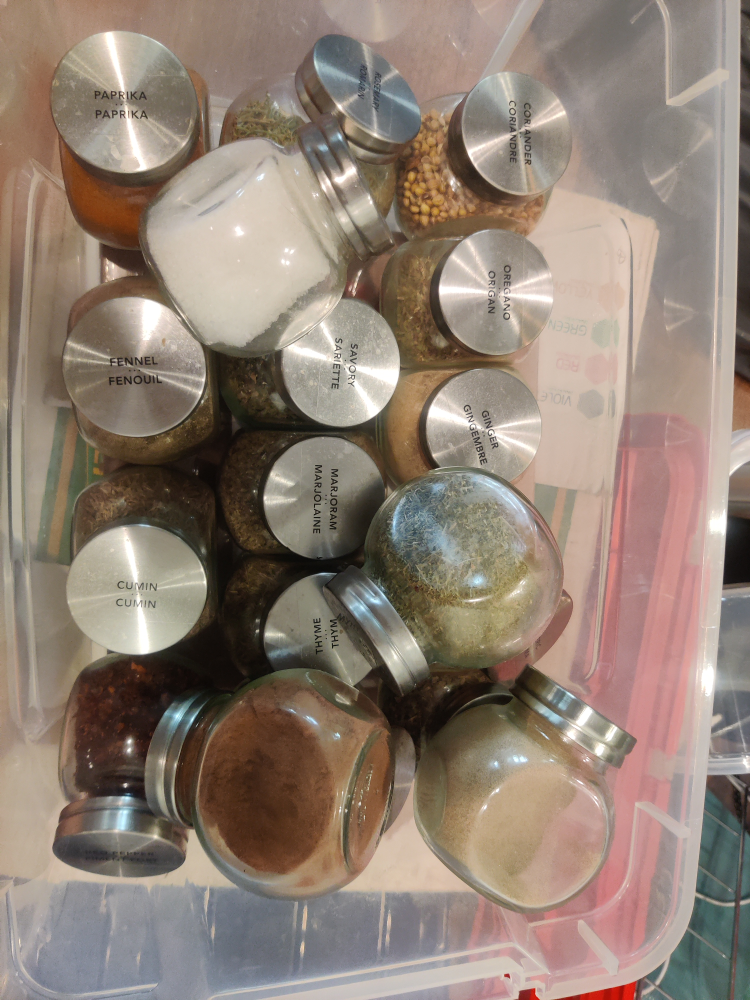 18-Jar Spice Rack with Spices, Fully Stocked! image indicator(2)