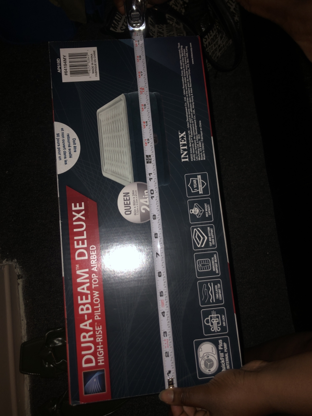 Intex queen size air mattress - photo 3