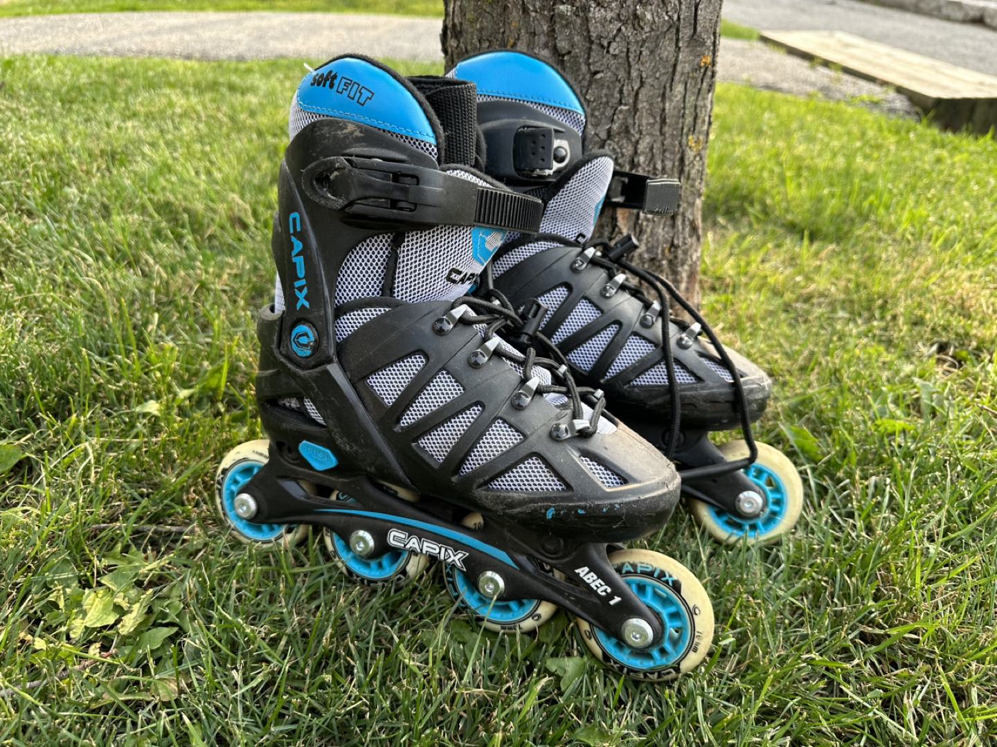 Capix Kids' Falcon Inline Skates Size 1-4 thumbnail