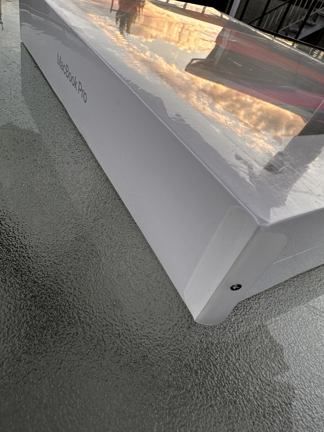 M2 macbook pro - photo 2