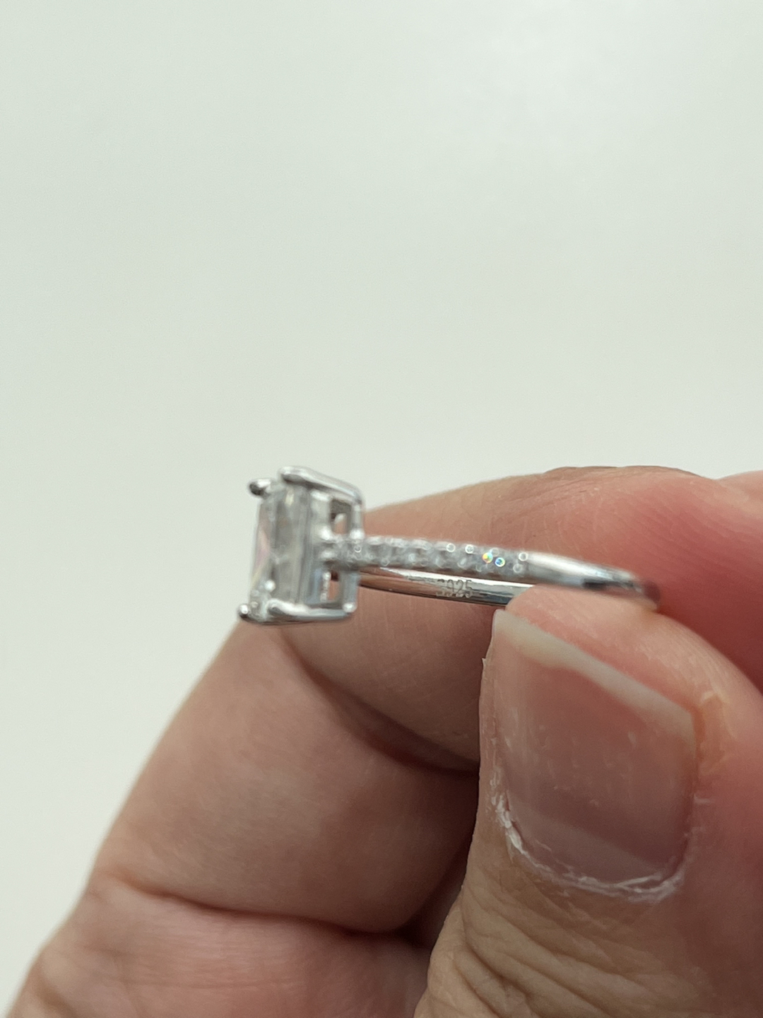 Moissanite ring radiant cut 1ct(new) - photo 5