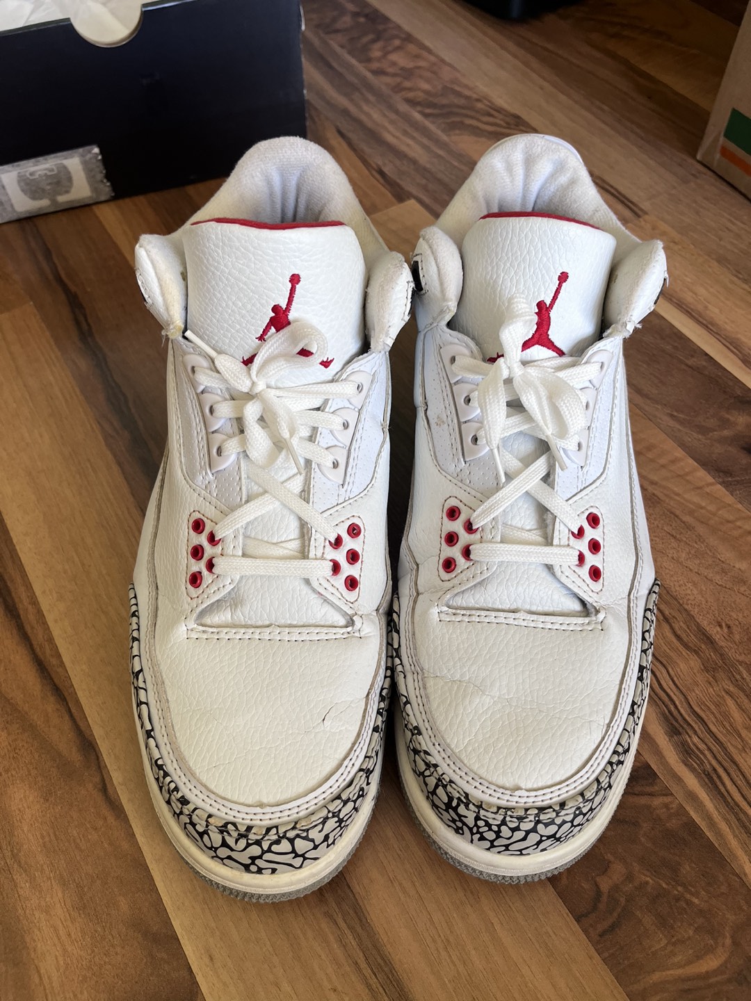 Jordan 3 White Cement Size 11 7.5/10