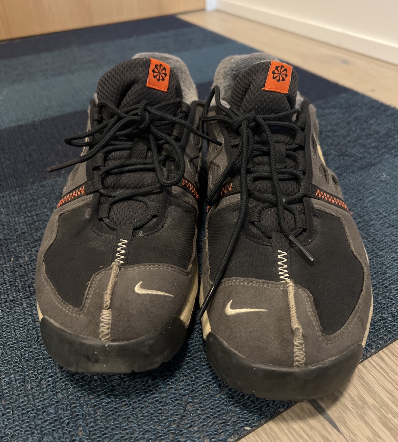 Nike walking shoe. Size 10 thumbnail