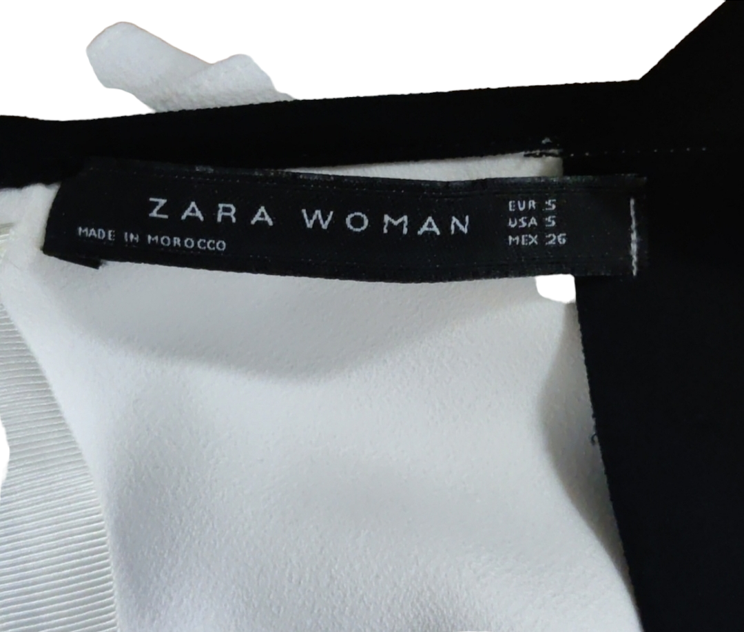 Zara Sleeveless crop top (small) image indicator(4)