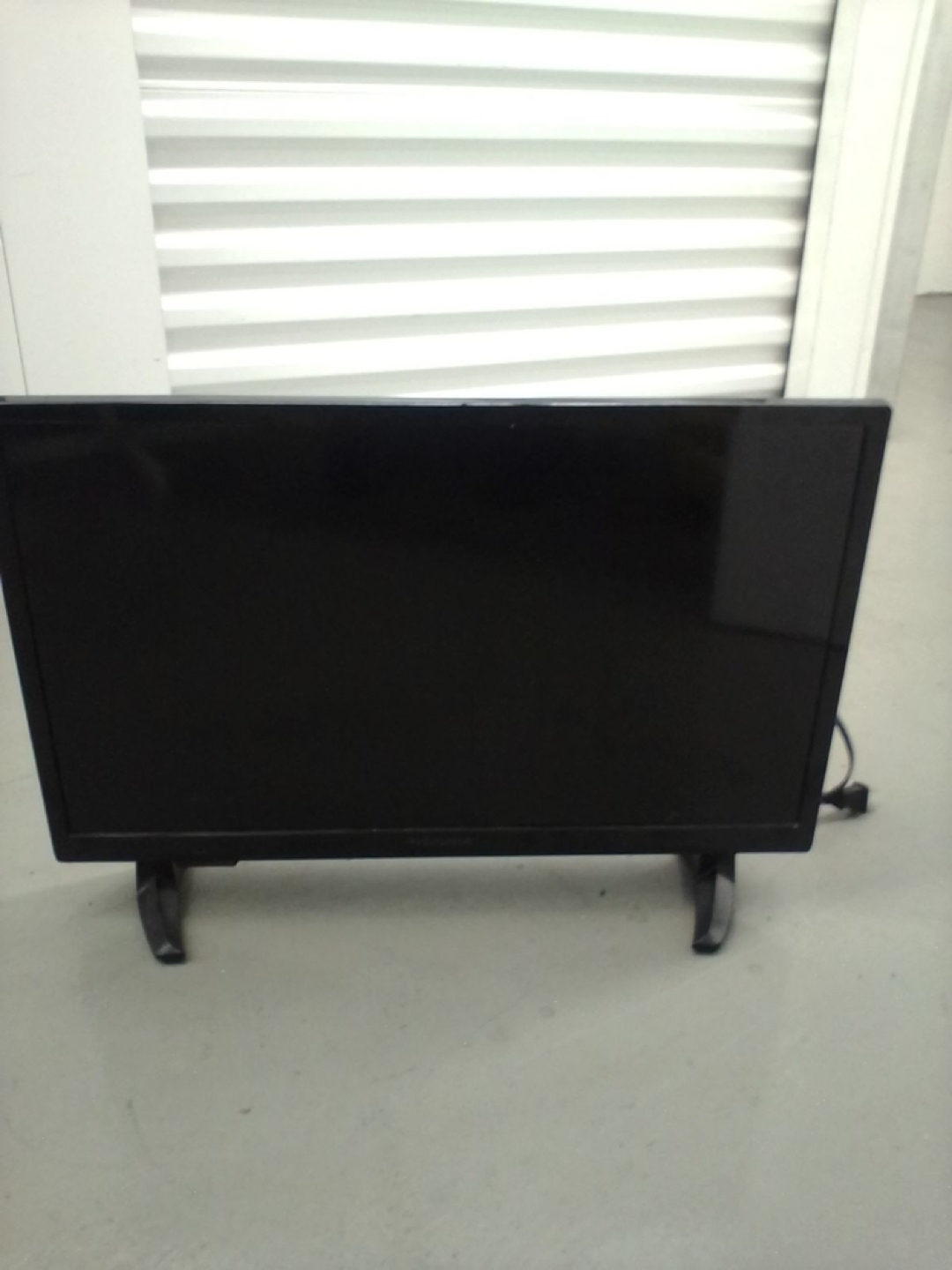Insignia tv 16 “ no remote