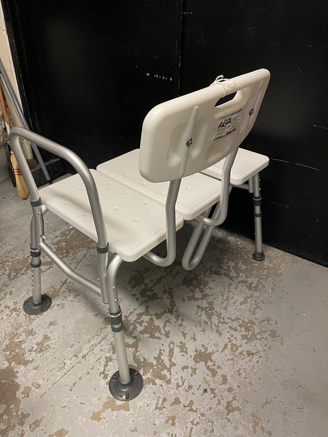 Drive Transfer Bench with Curtain Guard Protection image indicator(4)