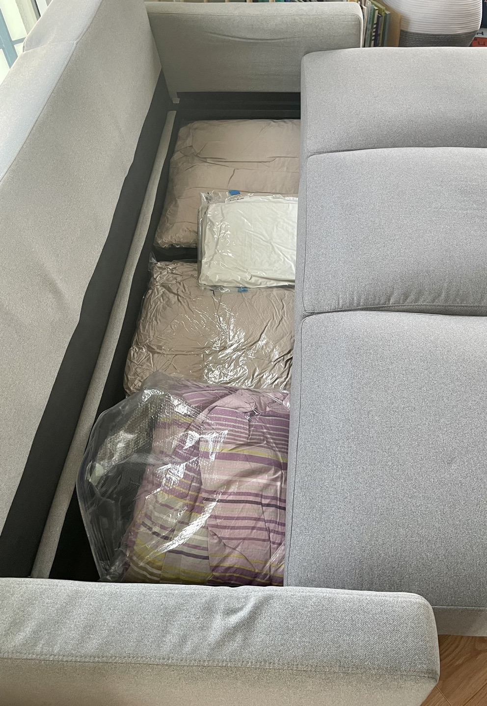 Bartletta drop back convertible Queen sofa bed by Sealy image indicator(3)