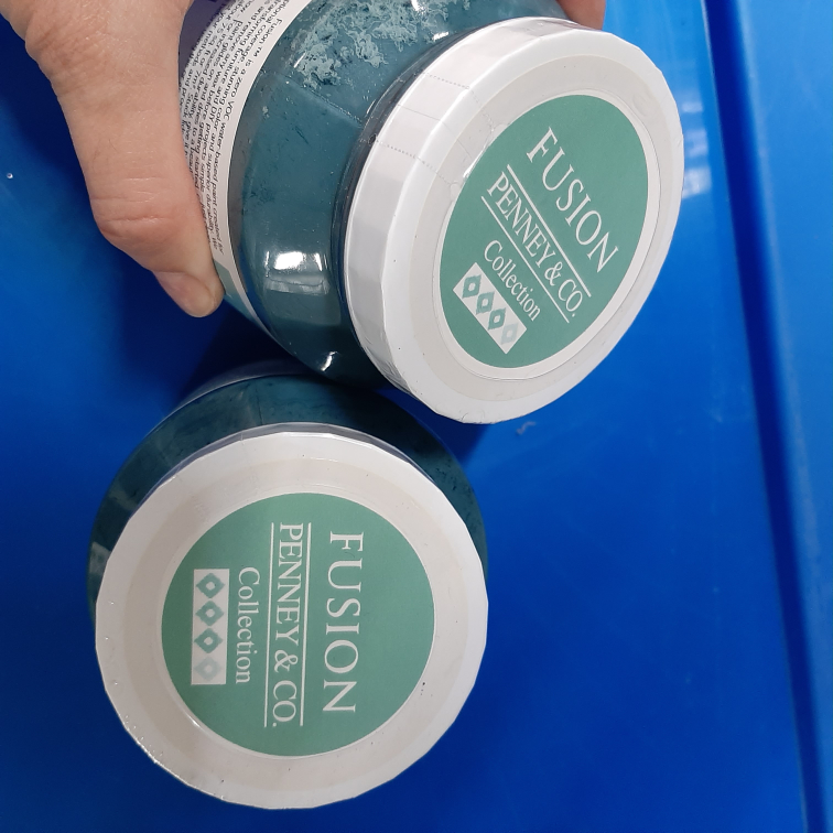 2 containers of Fusion Paint - photo 3