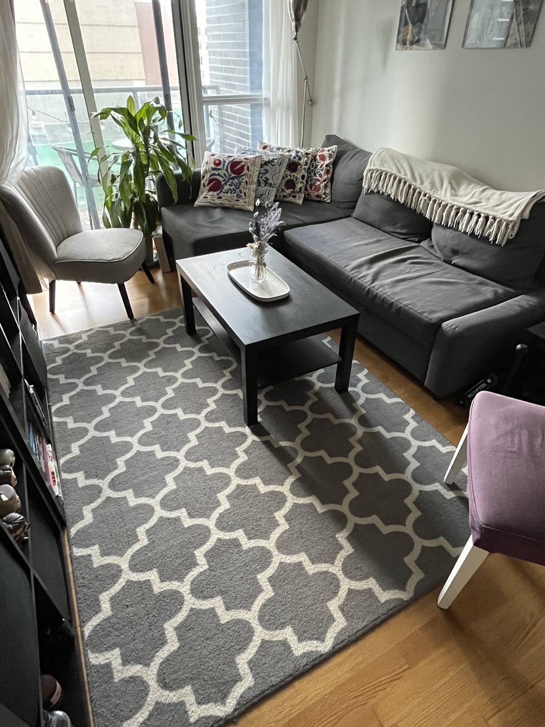 Living room carpet thumbnail