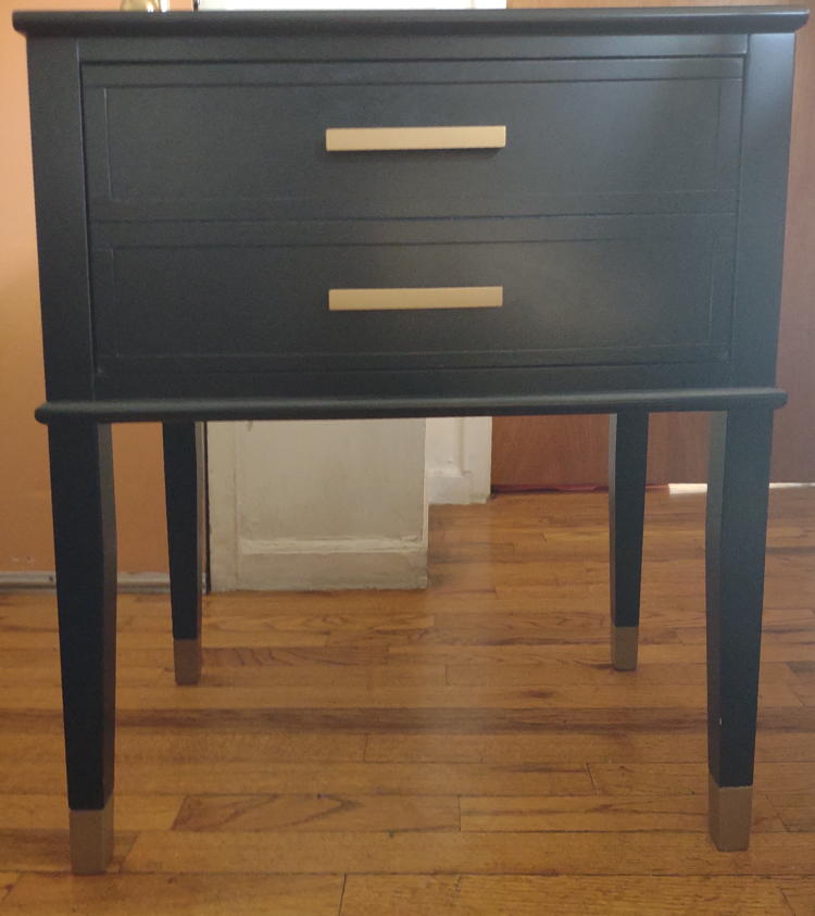 Cosmoliving by cosmopolitan ~ Westerleigh ~ side table