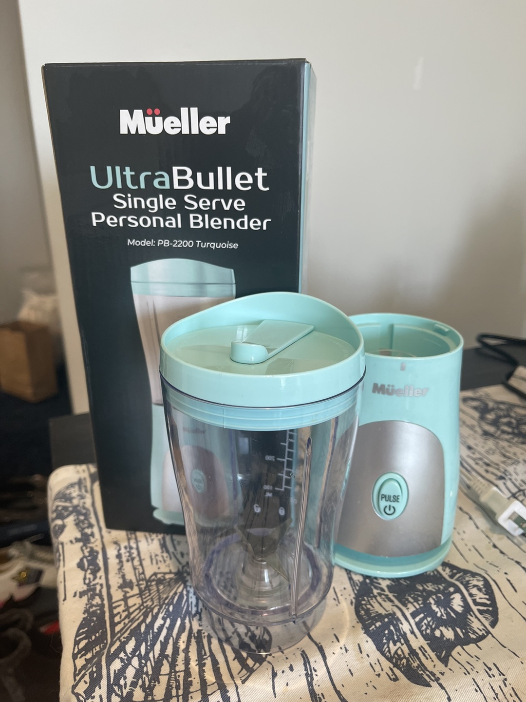 blender w/ detachable personal on-the-go cup - photo 2
