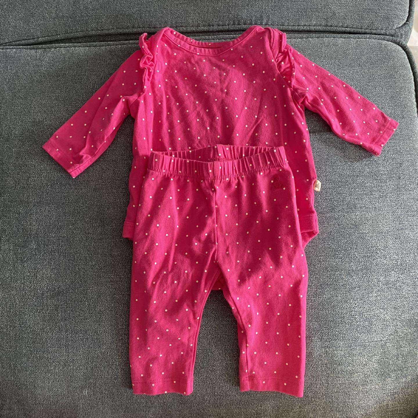 Baby Gap Leggings and Onesie Set 0-3M