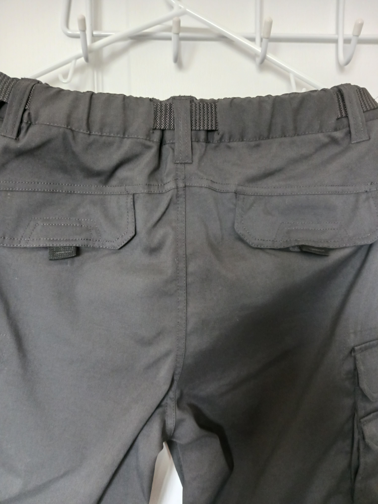 Men's black pants cum shorts image indicator(3)