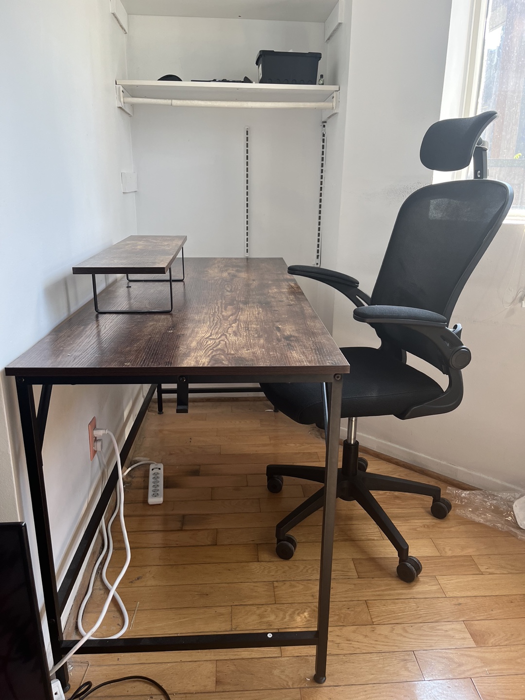 Computer Desk, Home Office Table with portable shelf and hanger thumbnail