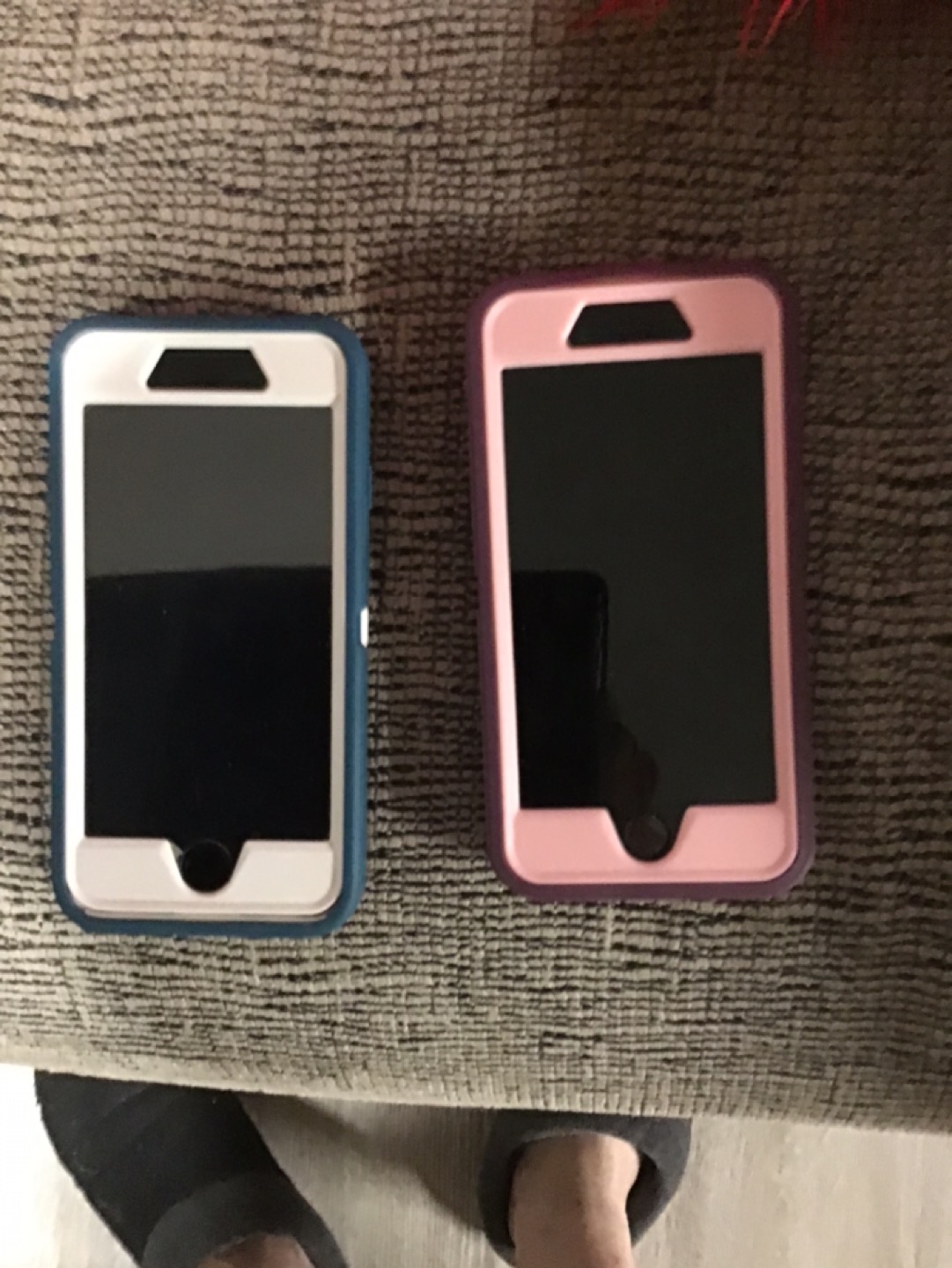 Two I Phone SE used thumbnail