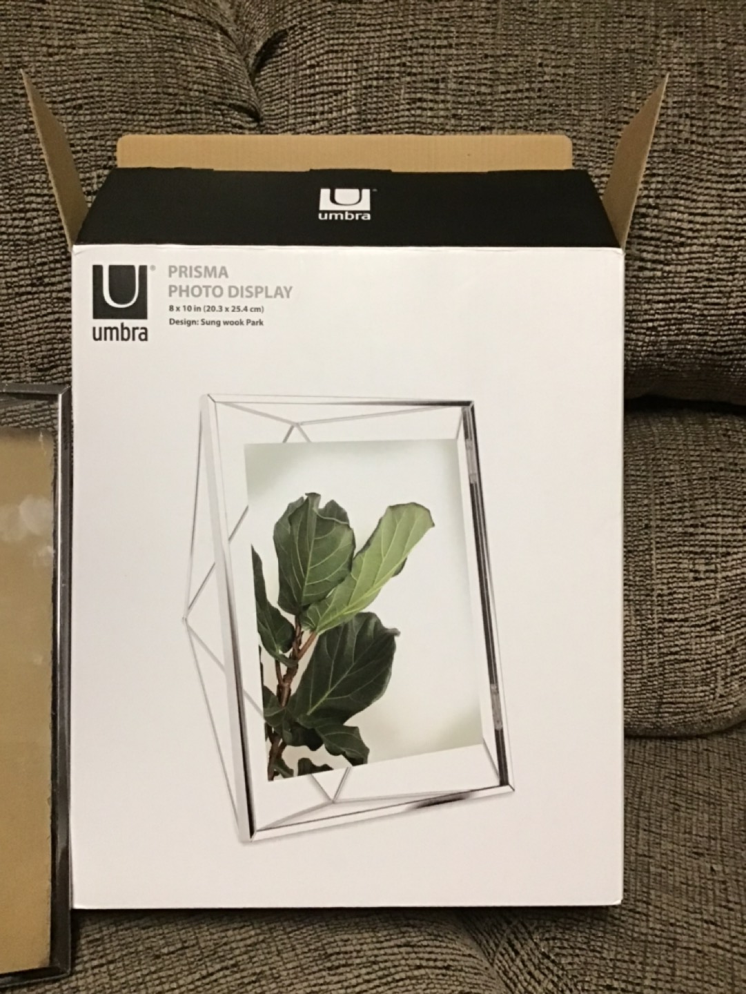 💰 Picture Frame 8” x 10” thumbnail