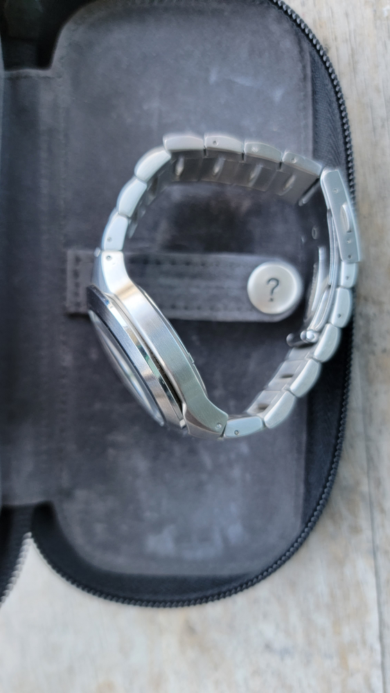Vintage Guess Steel Watch "Water Pro" - photo 2