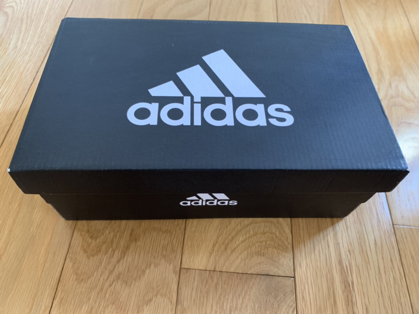 New Adidas soccer shoes image indicator(4)