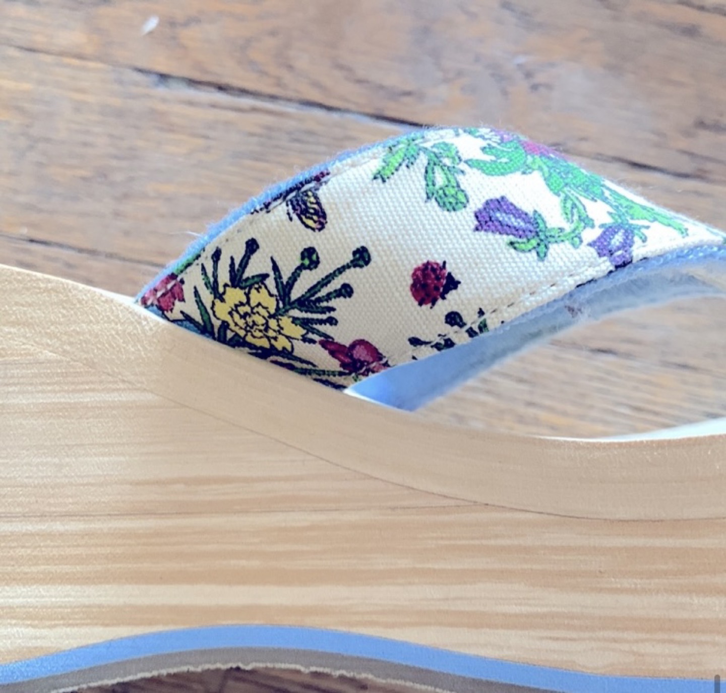 Cutest Comfy Sketchers Sandals🌸💜 image indicator(7)