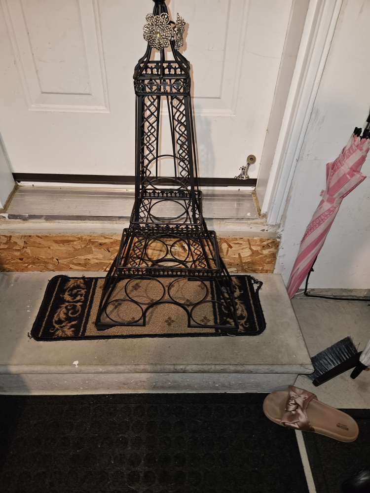 Eiffel Tower Wine Rack - photo 3